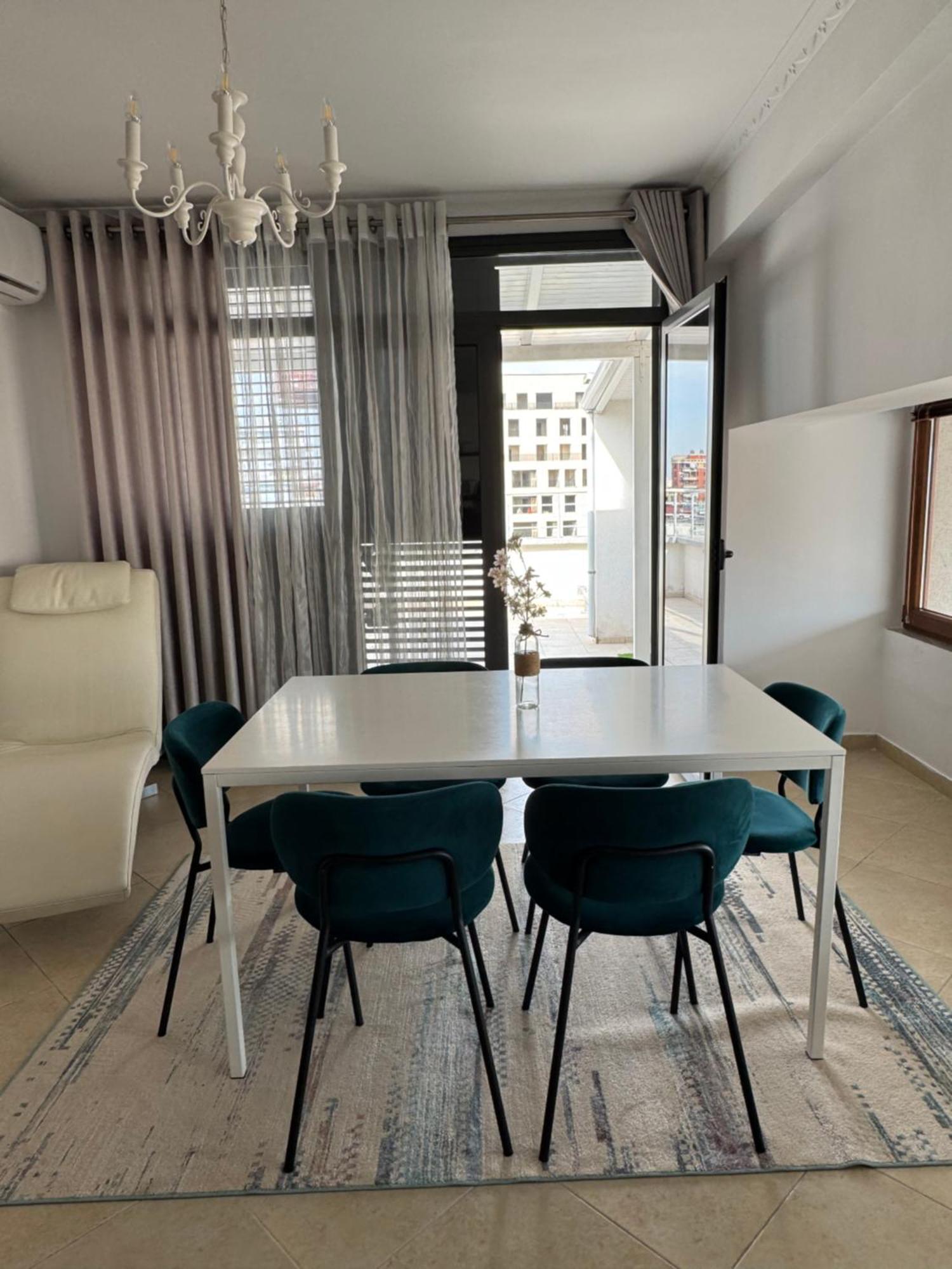 Myslym Shyri Rooftop Apartment Tirana